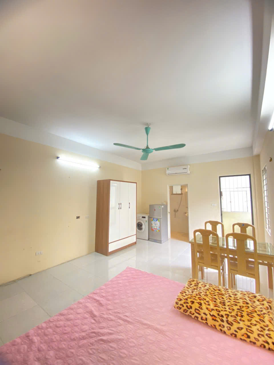 Cho Thuê Ccmn cực đẹp thoáng Ngõ 37 Nguyễn Thị Định