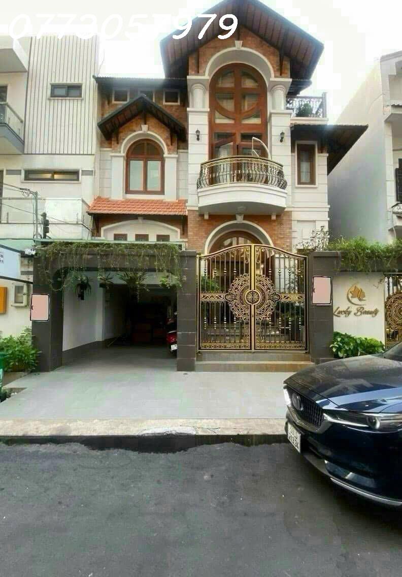 NHÀ BIỆT THỰ  NGUYỄN CỬU VÂN, P.17, BÌNH THẠNH 9X15M, HĐ THUÊ 50TR BÁN GIÁ 26TỶ