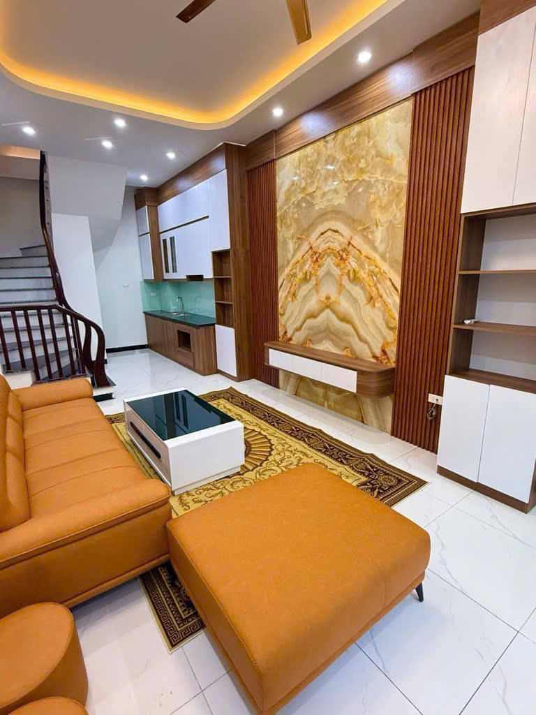 BÌNH MINH THANH OAI HÀ MỘI _50M CHỈ HƠN 4 TỶ -20M RA CHỖ ĐỖ Ô TÔ_KHU DÂN CƯ ĐÔNG ĐÚC_ĐẦY ĐỦ TIỆN NGHI