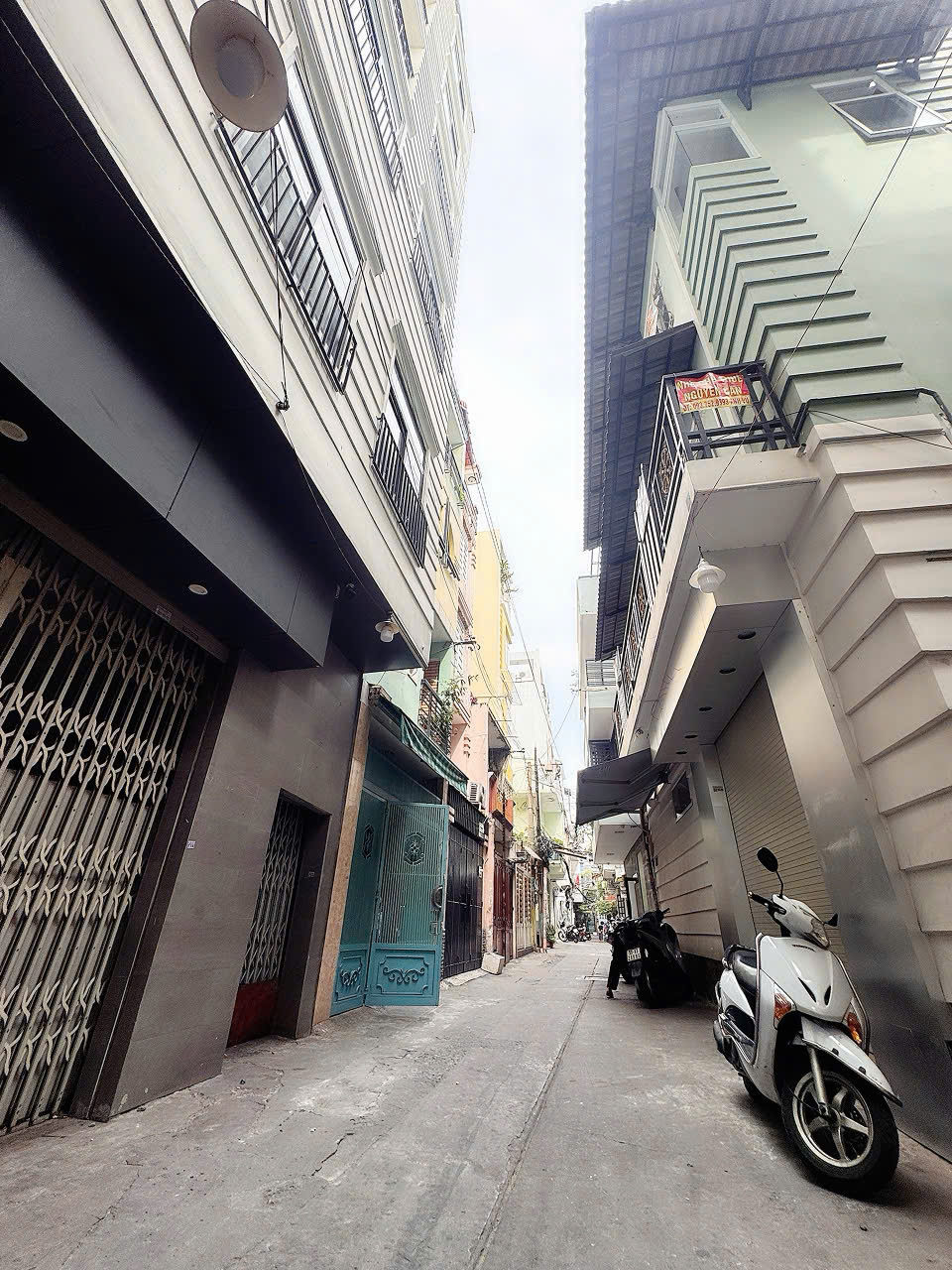 BÁN NHÀ HXH Đ.LÊ VĂN SỸ, QUẬN 3 - DT 6M*10M -  CHỈ 20M RA MT - NHÀ THIẾT KẾ DẠNG KIẾN TRÚC BIỆT THỰ PHÁP SIÊU ĐẸP* LIÊN HỆ GIANG GIANG: 093.86.76.685