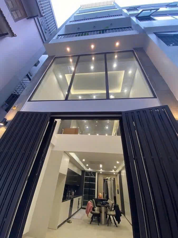 Phố Ngọc Thụy - Nhà đẹp 6 tầng thang máy - Full nội thất và tiện ích - Chỉ nhỉnh 14 tỷ