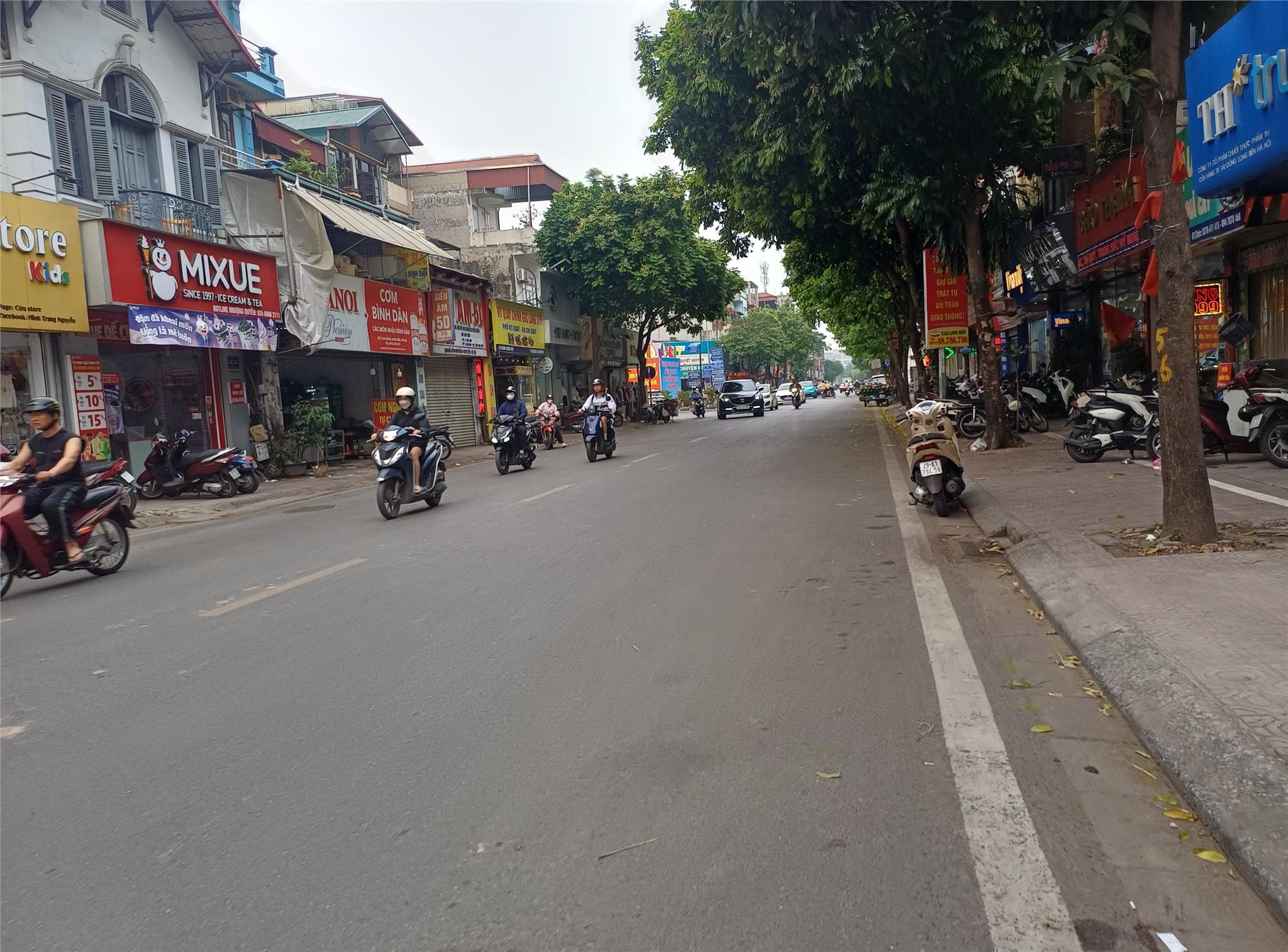 ???????????????? BÁN NHÀ SÀI ĐỒNG - THANG MÁY - 2M RA PHỐ - GIÁ CHƯA ĐẾN 9 TỶ ????????????????