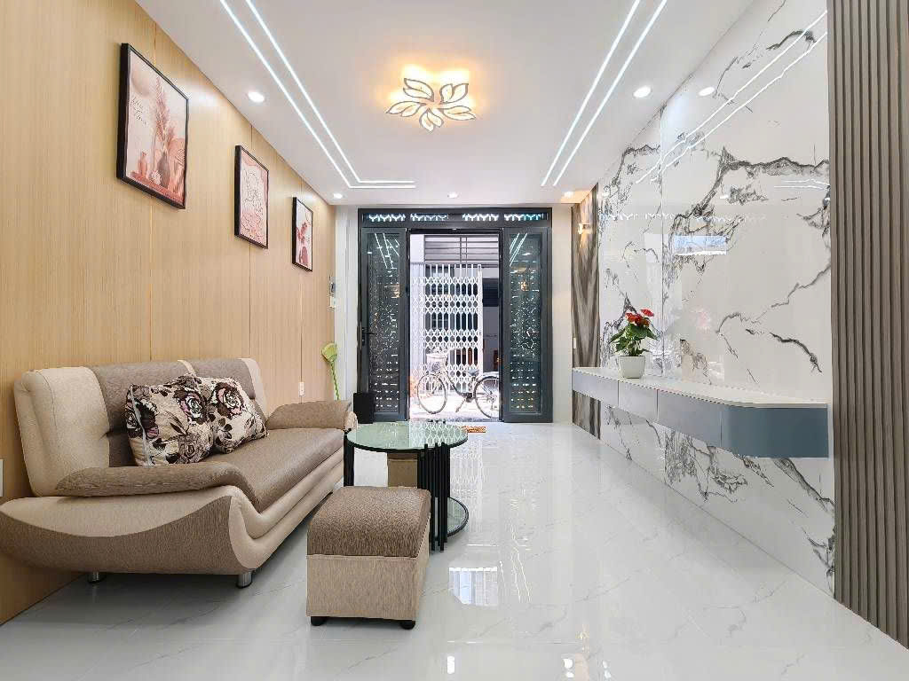 Hẻm 2/ - Tân Phú - Nhà Mới - Sát Mặt Tiền - Gần Chợ,Trường Học - 25M2 - 2 TẦNG - 3 Tỷ Nhỉnh