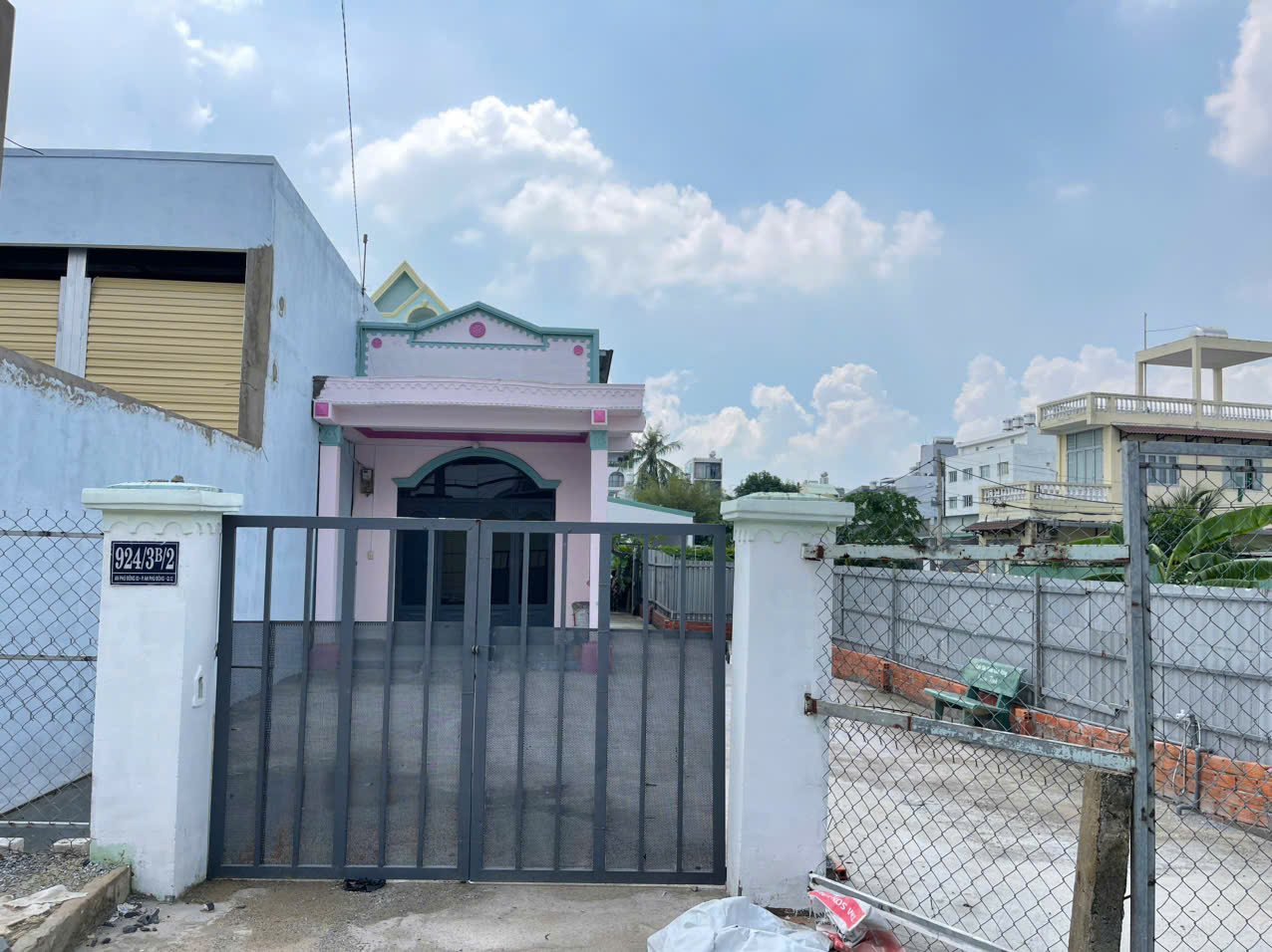 Quận 12 ! NHÀ CHÍNH CHỦ 2 MT , MT AN PHÚ ĐÔNG 03 + MT HẺM HÔNG 5m , DTSD : 250 m2 ( Ngang 7,7m x 30m ), Tel : 0908509532 ( chính chủ )