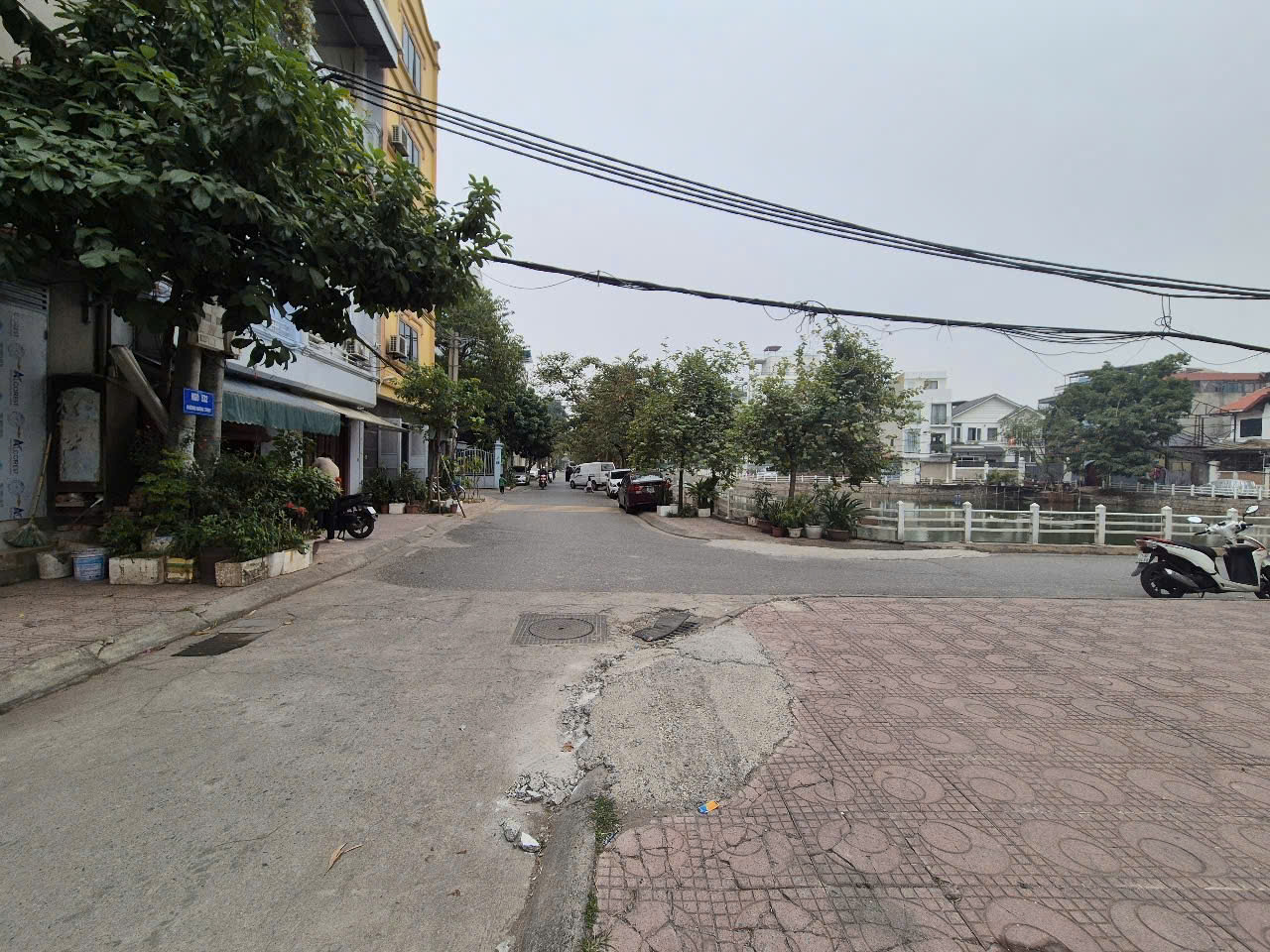 BÁN ĐẤT NGỌC THỤY ĐẤT PHÂN LÔ MẶT HỒ – VUÔNG NỞ HẬU – VỈA HÈ 20M – GIÁ ĐẦU TƯ

???? Ngọc Thụy, Long Biên – 97m² – Giá 19.2 tỷ