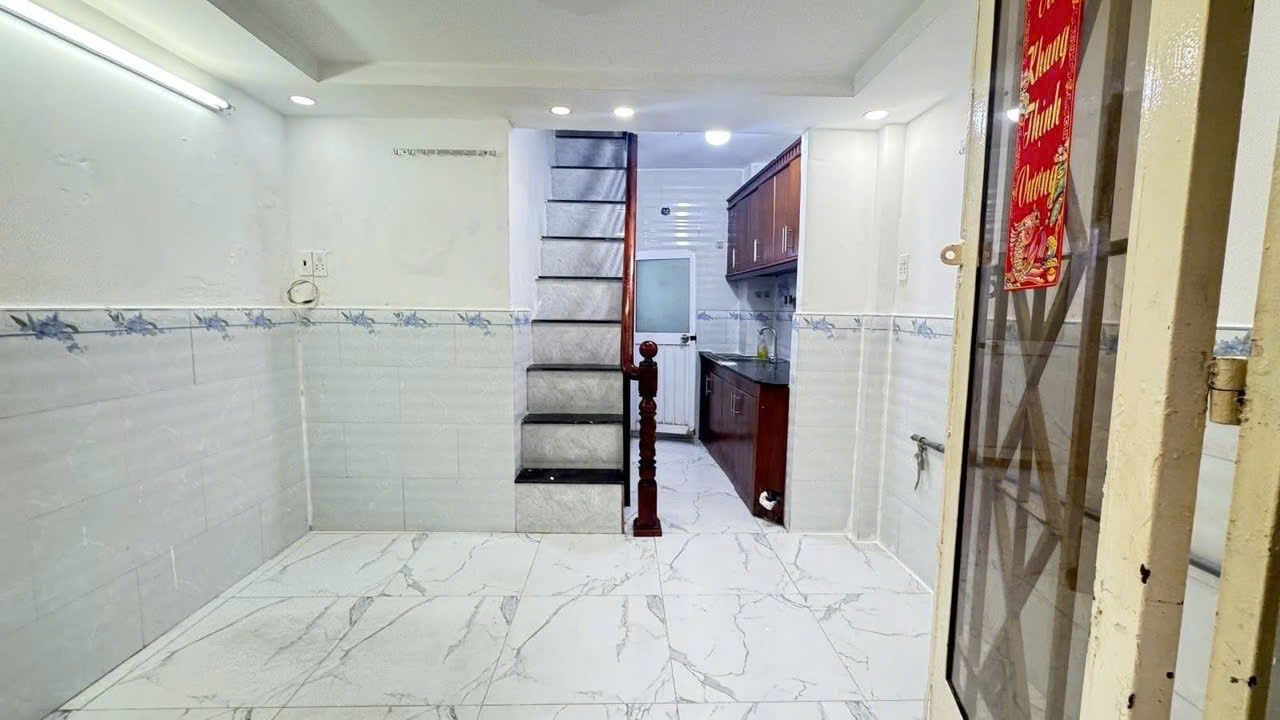 ???? NHÀ NHỎ XINH – 3 TẦNG – GIÁ CHỈ 2.35 TỶ – Q8 -  Âu Dương Lân, P2, Q8????