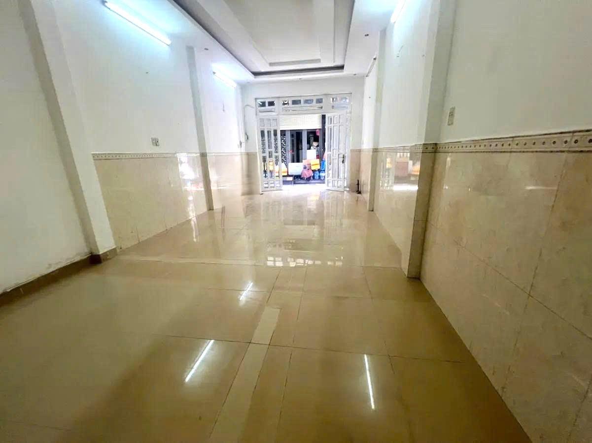 BÁN GẤP NHÀ ĐẸP HẺM ĐỖ NHUẬN, TÂN PHÚ - 58M2, 2 TẦNG, 3PN, SỔ HỒNG RIÊNG - GIÁ CHỈ 4.2 TỶ!