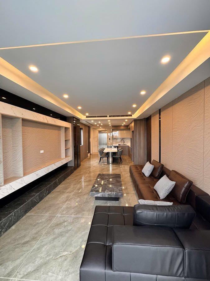 HÀNG HIẾM MẶT PHỐ  VIỆT HƯNG 56M2 7T THANG MÁY, KINH DOANH DÒNG TIỀN - NHỈNH 2X TỶ