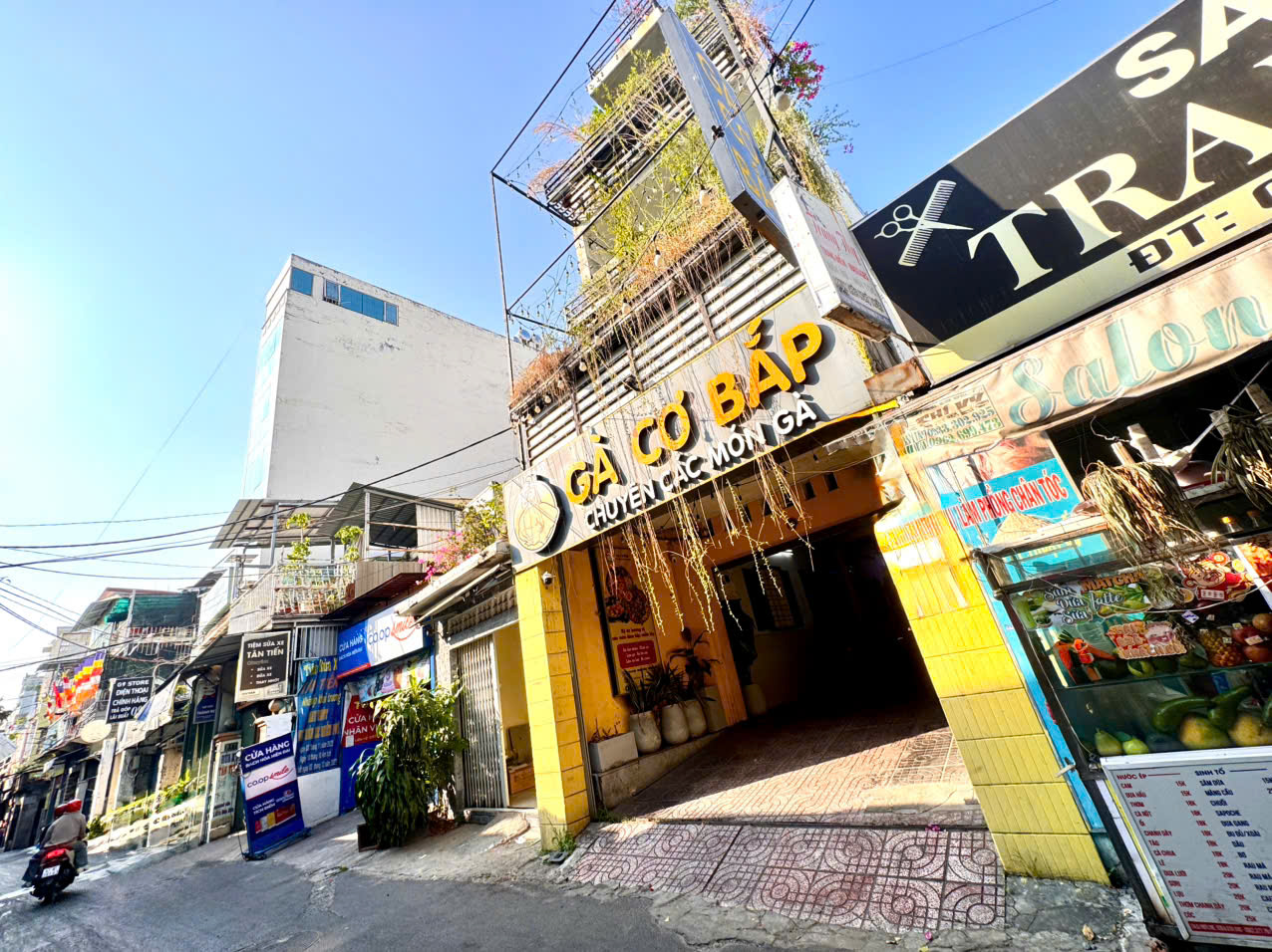 CHÍNH CHỦ XƯA CẦN BÁN NHÀ 2 TẦNG MẶT TIỀN KINH DOANH Đ.TRẦN VĂN ĐANG, QUẬN 3 - DT SIÊU LỚN 194,8M2 NGANG 5M*40M SH VUÔNG ĐẸP- 0938676685 GIANG GIANG GIÁ TỐT