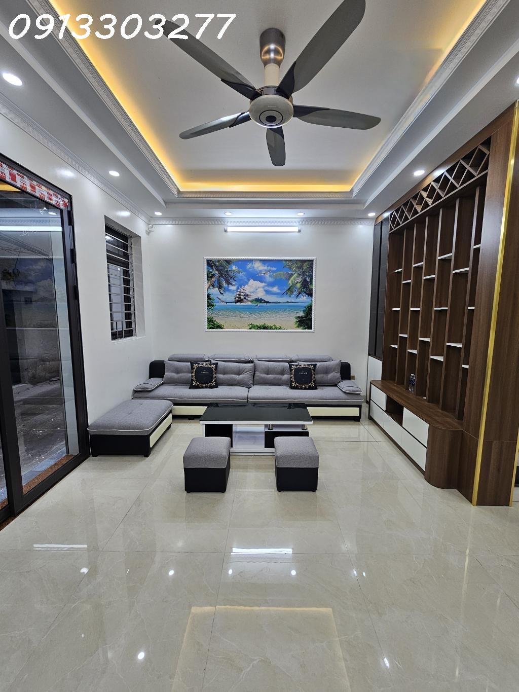 ???? Nhà mới 5 tầng thang máy - view hồ cực mát – khu phân lô cán bộ yên tĩnh - Diện tích 68m² – mặt tiền 6m – 6PN khép kín