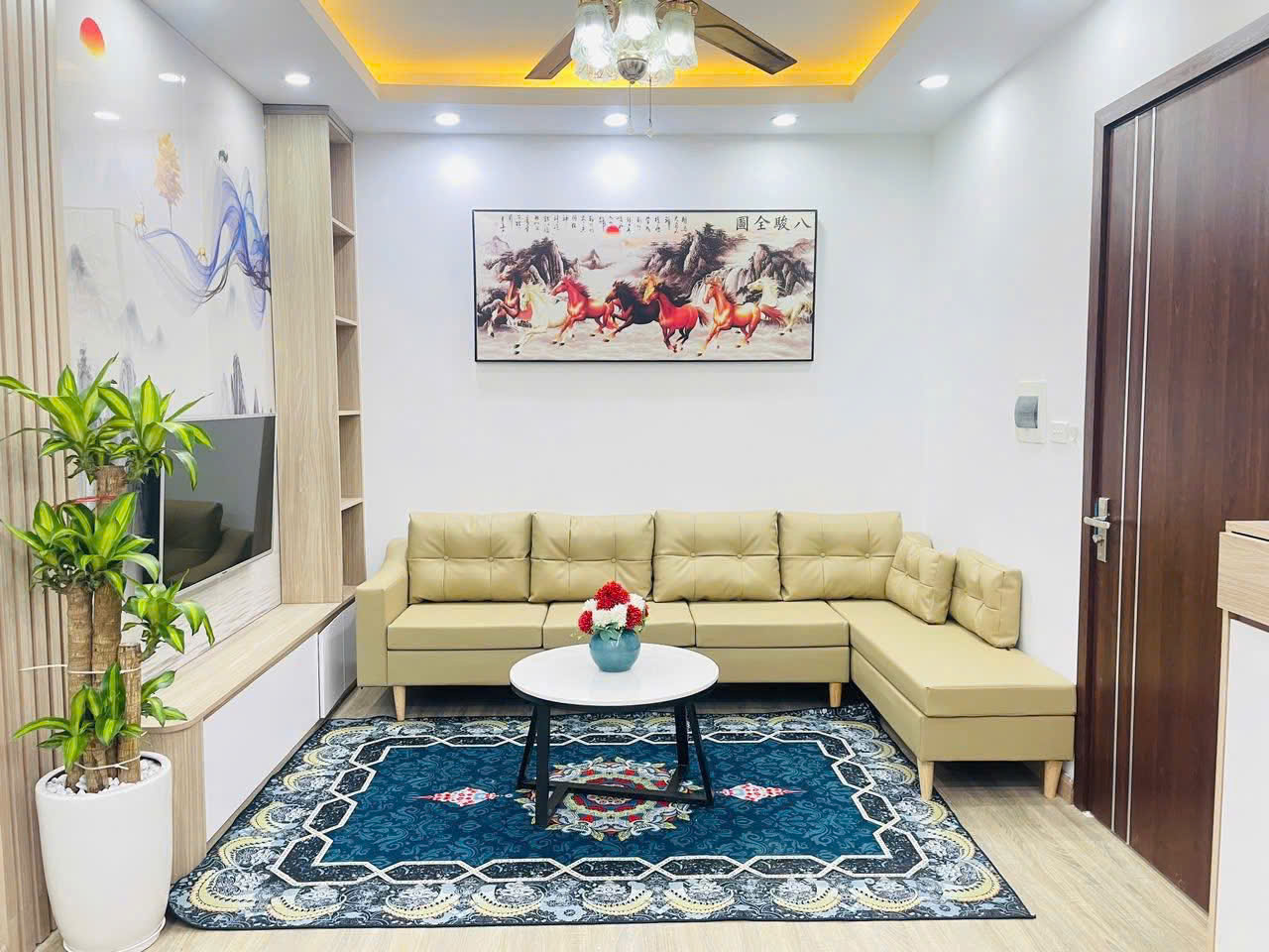 ????Quá đẹp, nhà mới tinh chủ rất nhiệt tình bán căn hộ tại khu chung cư Kim Văn Kim Lũ diện tích 56m2 -2pn chỉ 2,7x tỷ