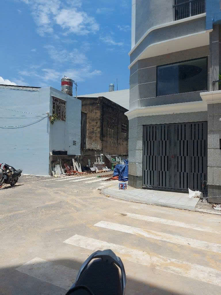 Hẻm 2/ - Đường Xe Tải Thông - 7 T