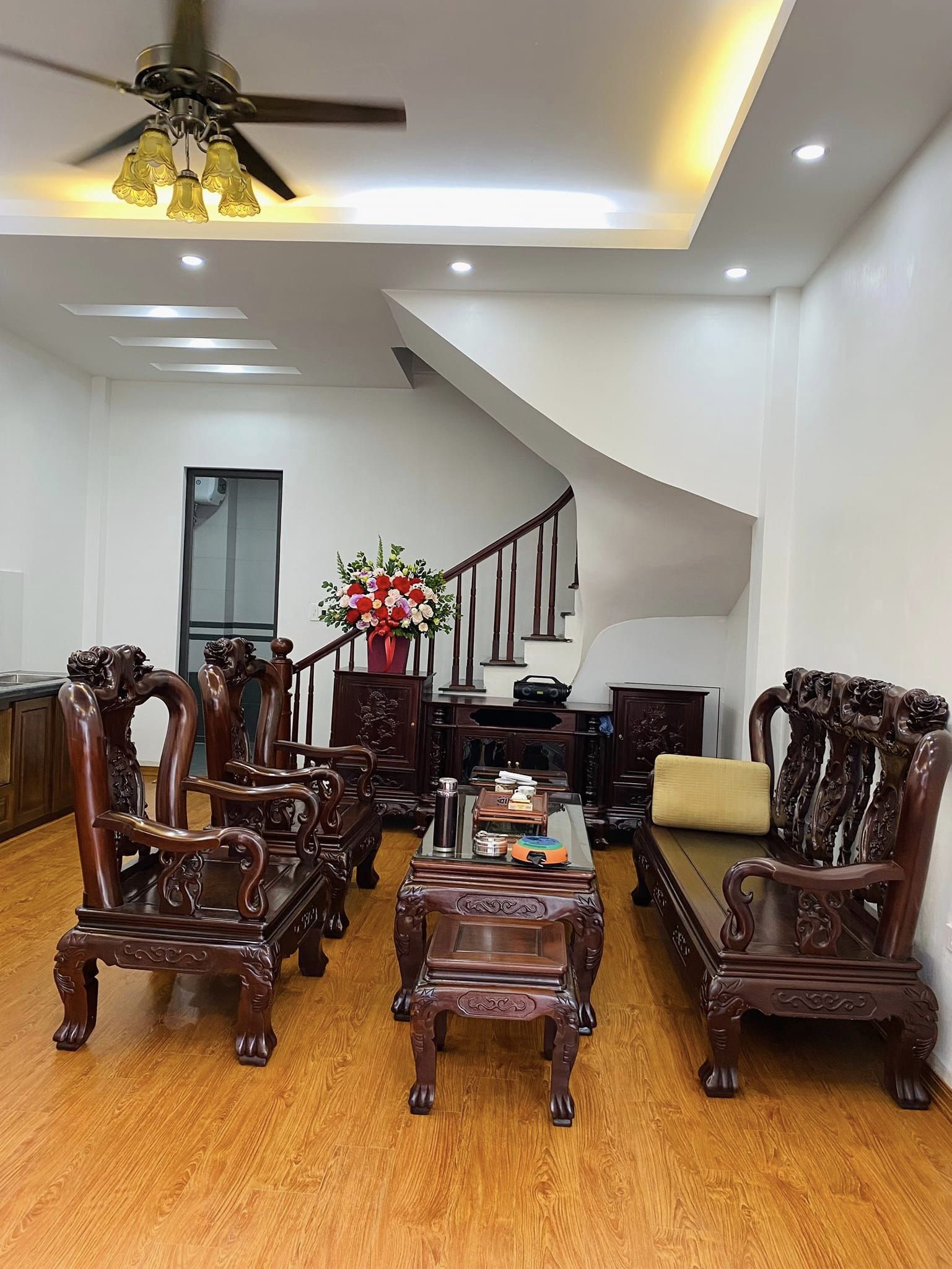 NHÀ LẠC LONG QUÂN – 38M² – GẦN HOÀNG QUỐC VIỆT – CÁCH Ô TÔ 30M – 7,3 TỶ