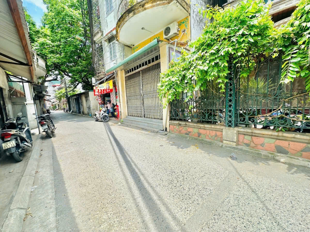???? BÁN ĐẤT NGỌC THỤY -LONG BIÊN HÀ NỘI-KHU VIP NGỌC THỤY – GẦN CÔNG VIÊN – NGÕ Ô TÔ TRÁNH – SÂN VƯỜN RỘNG
???? Ngọc Thụy, Long Biên – 71m² – Đất vuông – Giá 10.8 tỷ