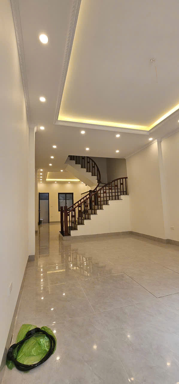 ???????????? PHÚC LỢI – DUY NHẤT 1 CĂN ????????????

???? Giá công khai: 8,2 tỷ – 75m² – 5 Tầng

Phân khúc NHÀ SIÊU TO cho gia đình đông người
