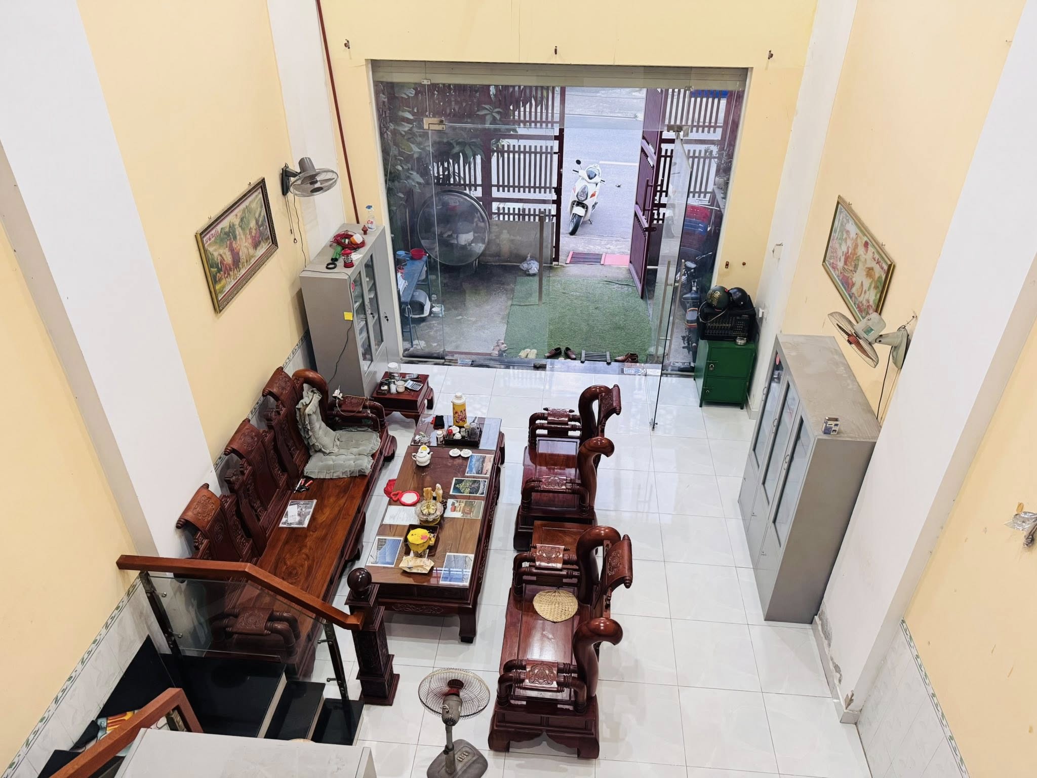 BÁN NHÀ 4 TẦNG – MẶT TIỀN KINH DOANH NGAY KÍNH NỔI DĨ AN 1 – 5x20M – 8 PHÒNG NGỦ – GIÁ NHỈNH 5 TỶ ????