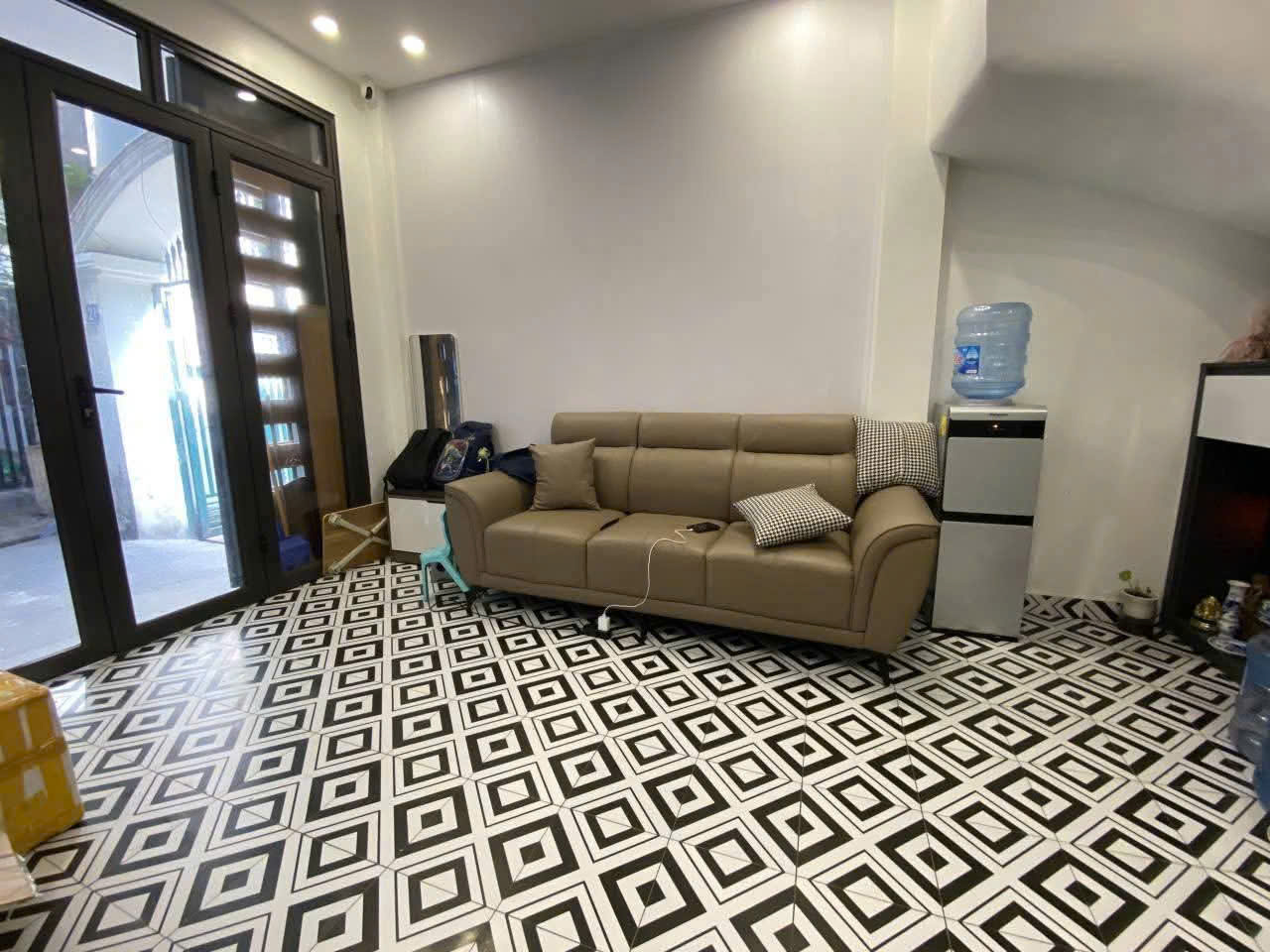 SIÊU HIẾM - PL  THÁI HÀ-- MẶT NGÕ Ô TÔ TRÁNH - LÔ GÓC - GẦN MẶT PHỐ - KINH DOANH35m, 5T, mt 3.6m.