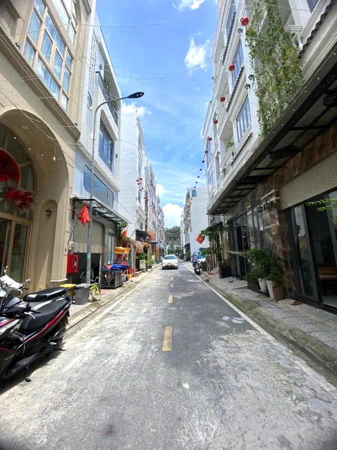 HẺM 7M – HỒ VĂN LONG – BÌNH HƯNG HOÀ B – NGANG 5.5M – NHÀ 4 TẦNG ĐẸP – CHỈ 5.5 TỶ