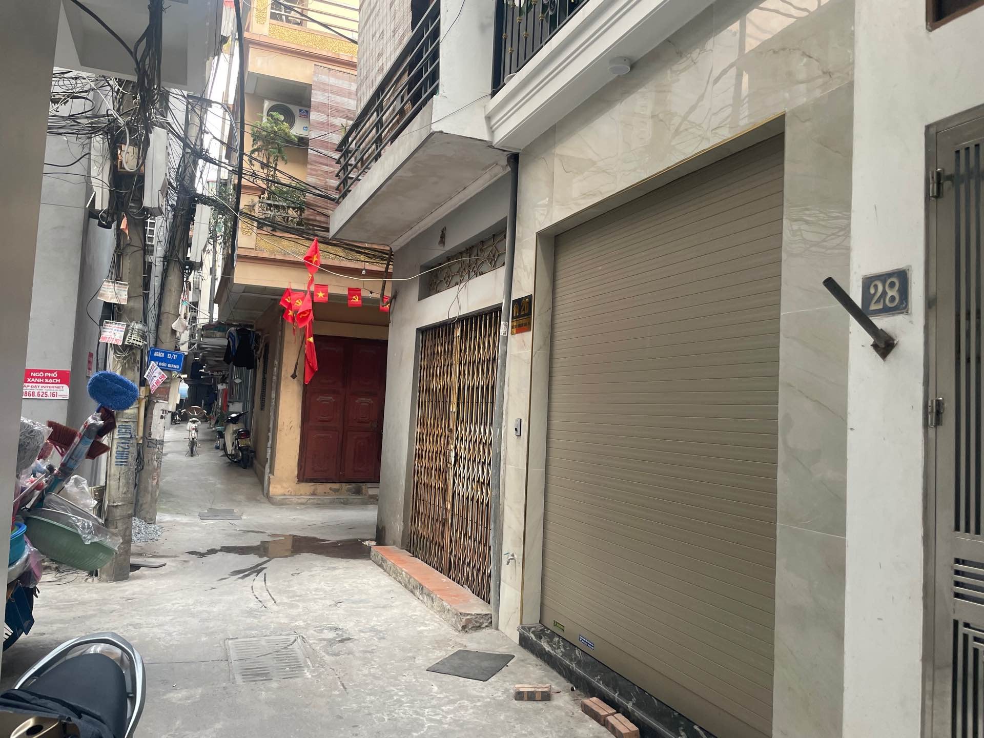 Ngõ thông Đức Giang 8 tỷ 55m ô tô qua nhà