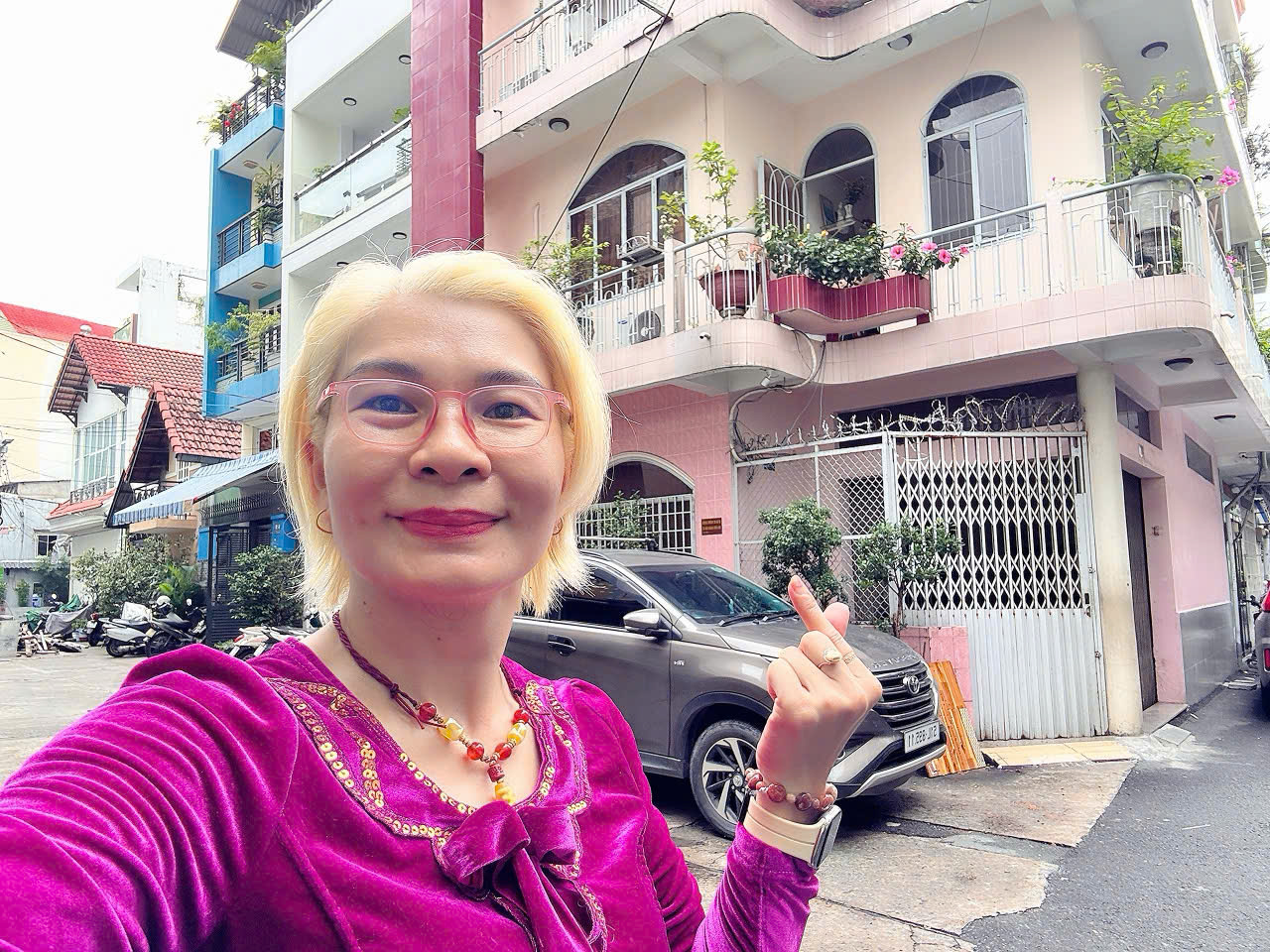 BÁN BIỆT THỰ 2 TẦNG MÁI NGÓI Đ. NGUYỄN CẢNH CHÂN, QUẬN 1 - NGANG ĐẸP 6,3M*14M - NGAY GÓC BỘ CÔNG AN Đ.NGUYỄN TRÁI