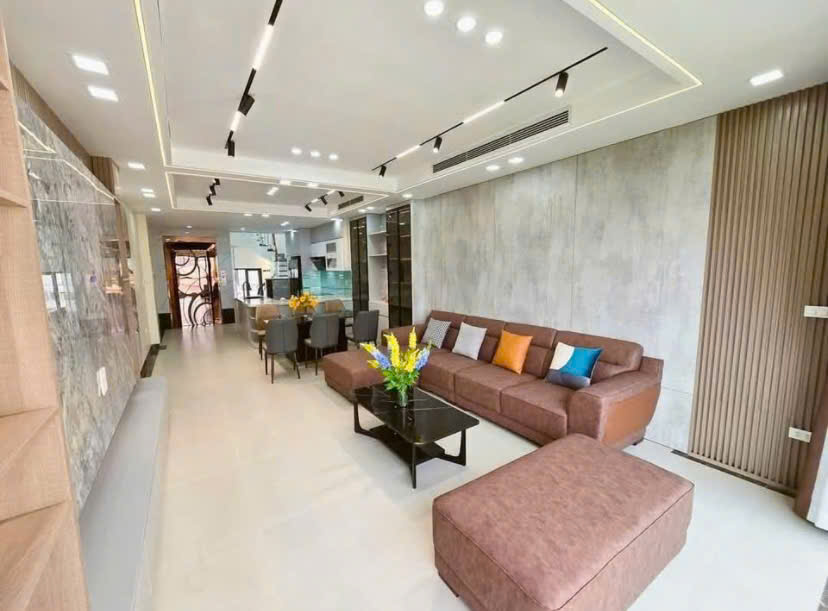 *BÁN GẤP- NHÀ MỚI 6 TẦNG THANG MÁY- LẠC LONG QUÂN/ XUÂN LA- DT 40m2, MT 4M- 10 TỶ