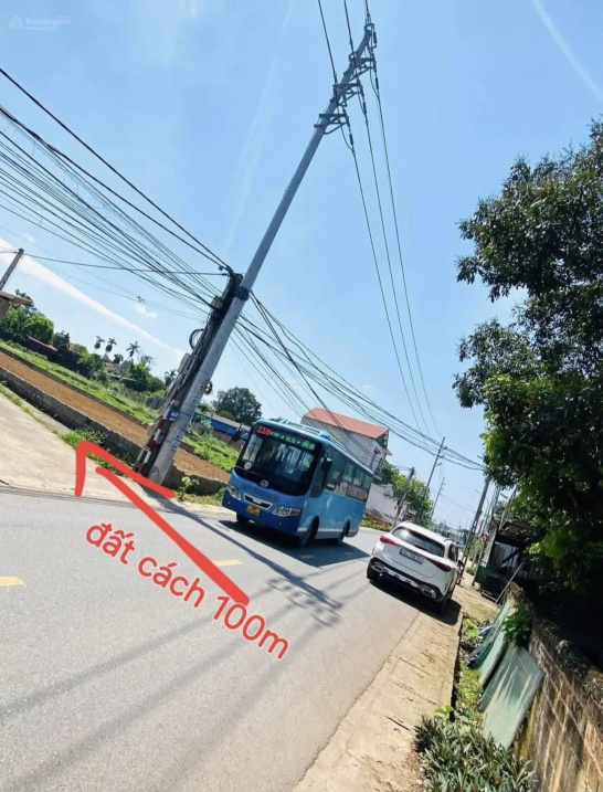 Chính chủ bán mảnh đất thổ cư 100m2 ngay cụm đại học Sơn Tây sát phường Tùng Thiện, ô tô đỗ cửa