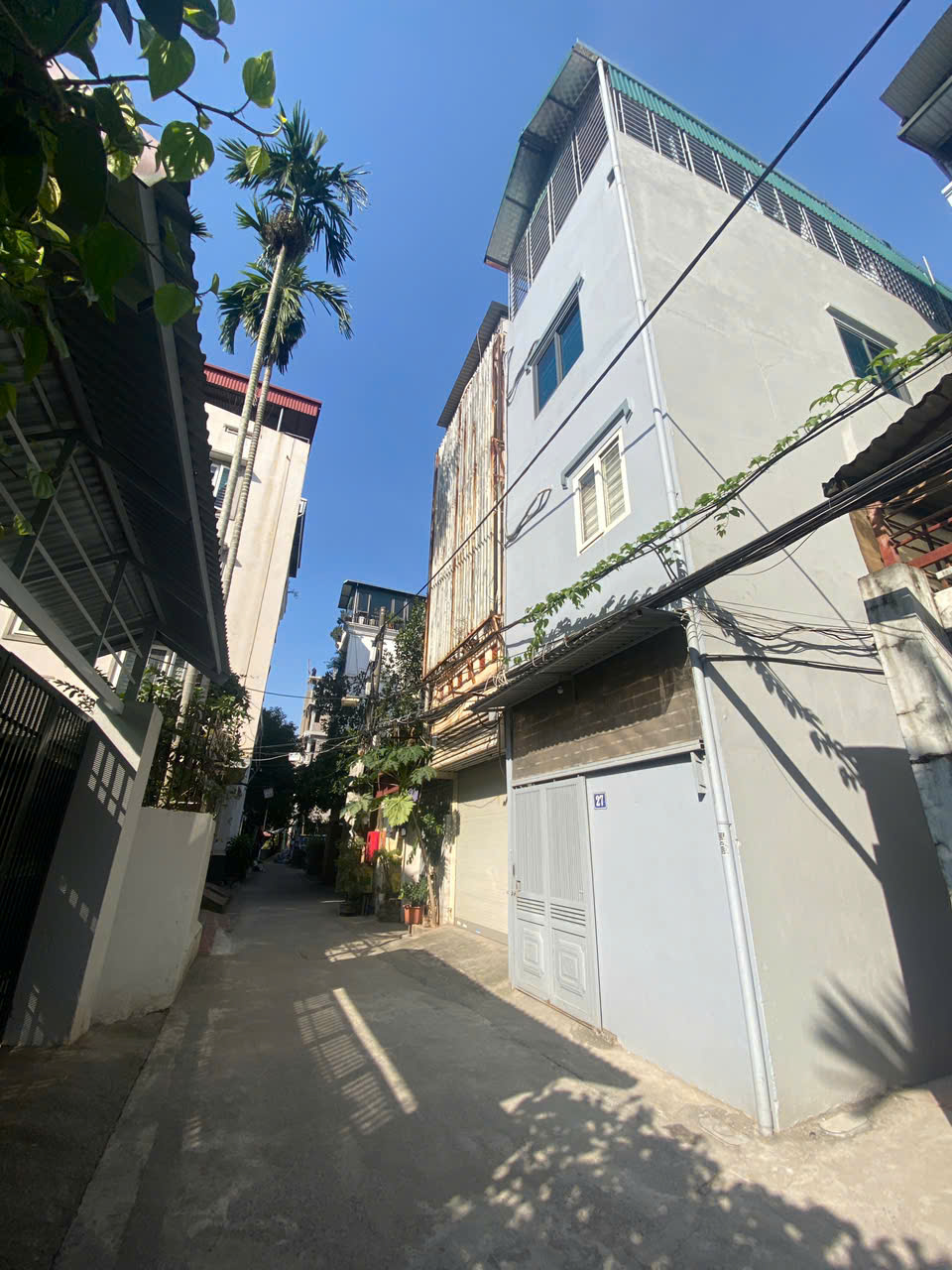 NHÀ NGỌC THỤY – Ô TÔ QUA – FULL NỘI THẤT – Ở & KHAI THÁC NGAY