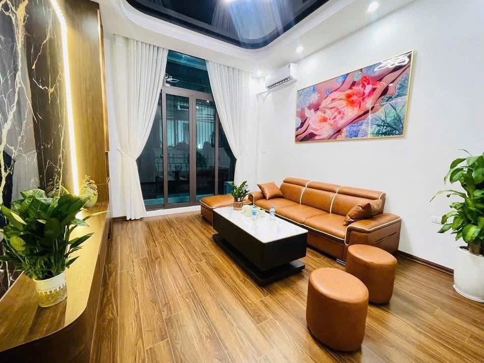 Bán nhà Vân Hồ 73m2 ô tô cửa full nội thất chỉ 20 quả