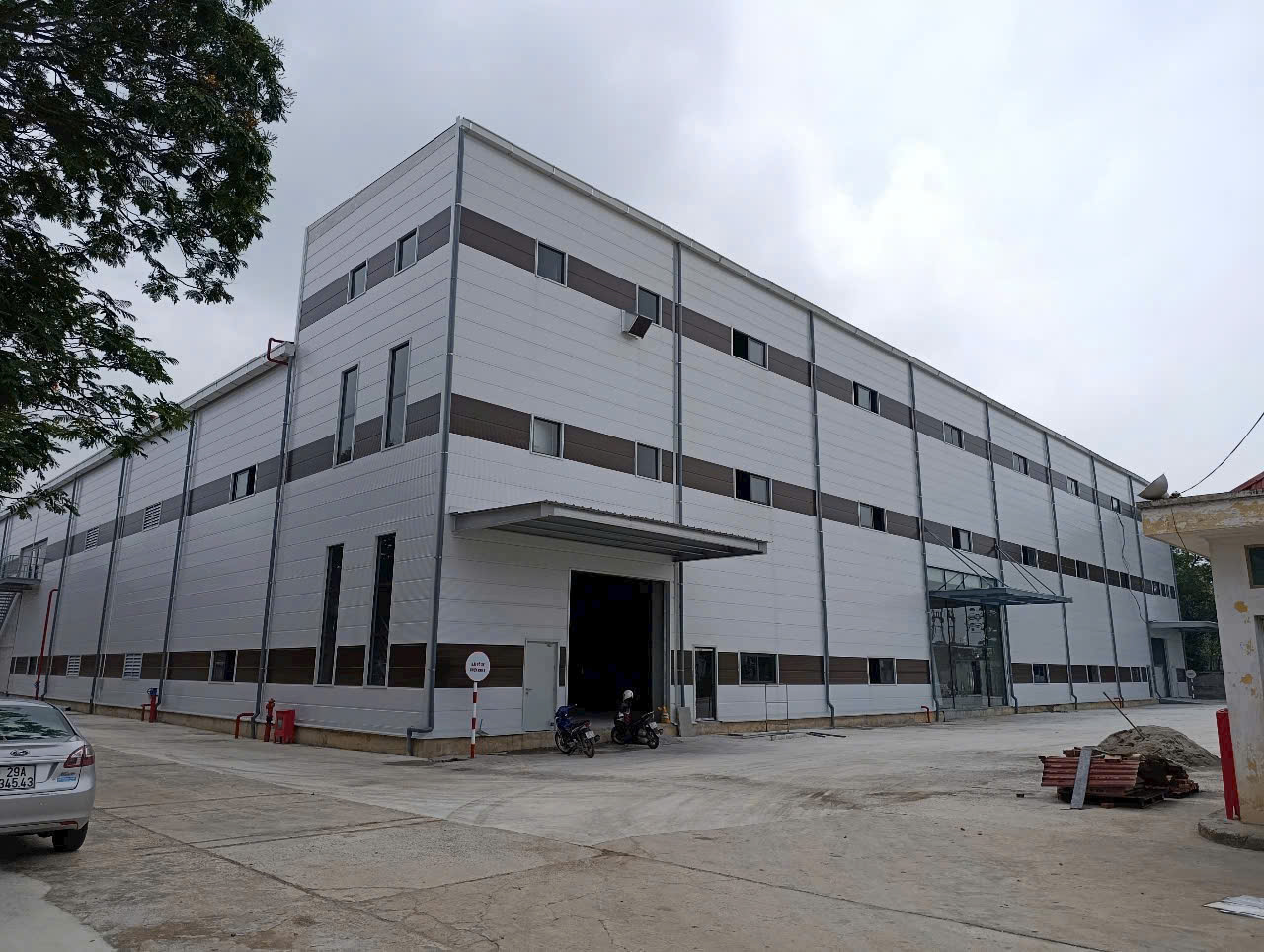 CHUYỂN NHƯỢNG NHÀ MÁY GẦN 1000M2 TẠI CCN  LÀNG NGHỀ ĐẠI THẮNG - PHÚ XUYÊN - HÀ NỘI