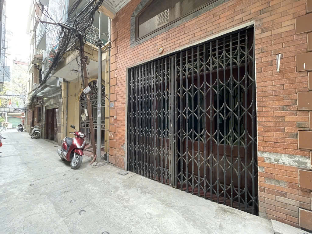 Vương Thừa Vũ, 45m tọa độ vàng, vij trí đẹp 10m mặt phố