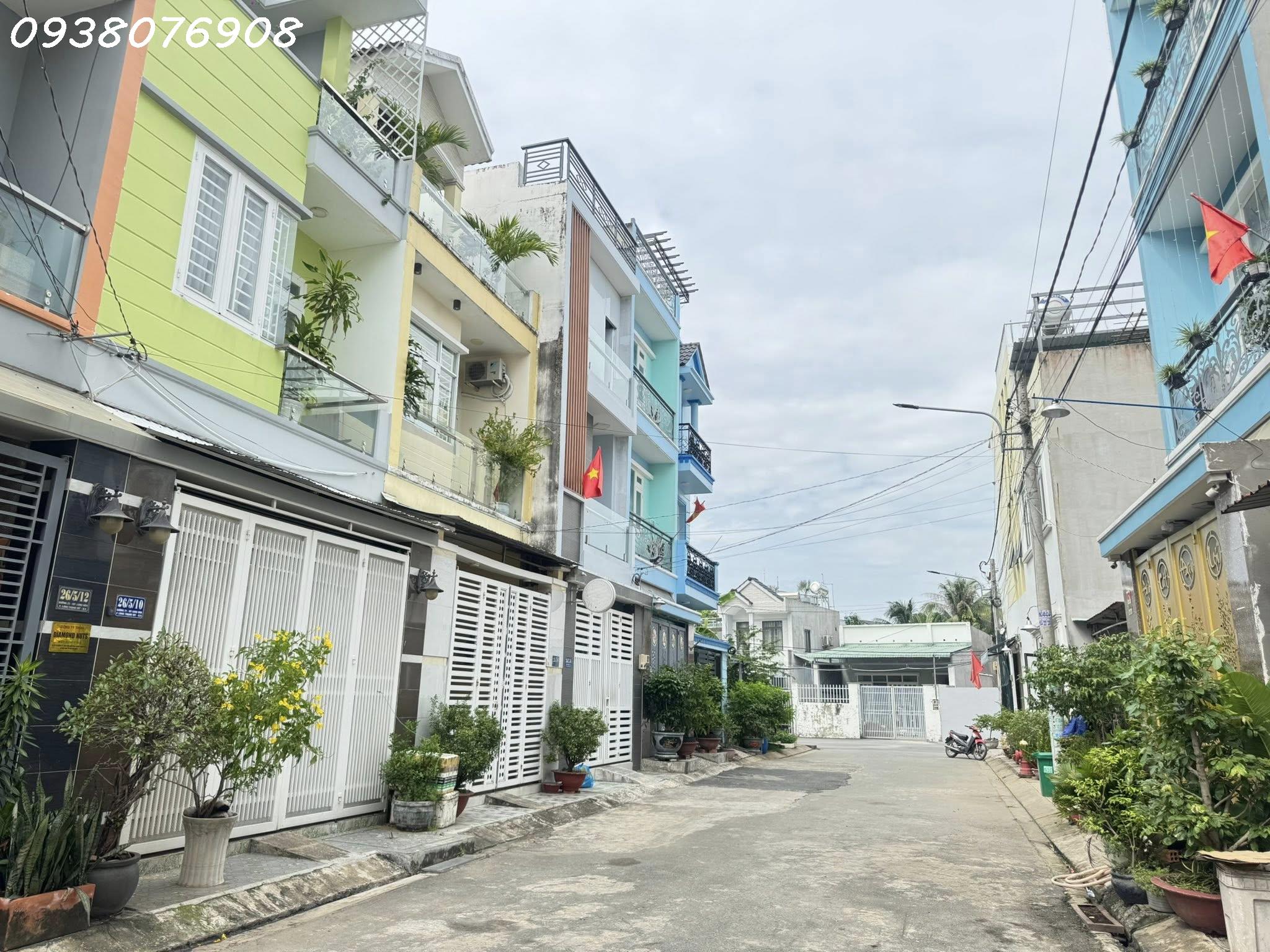 Nhà 4 tầng BTCT, 4.2x12m nở hậu, giá 5.x tỷ – Đường số 21, Long Thạnh Mỹ