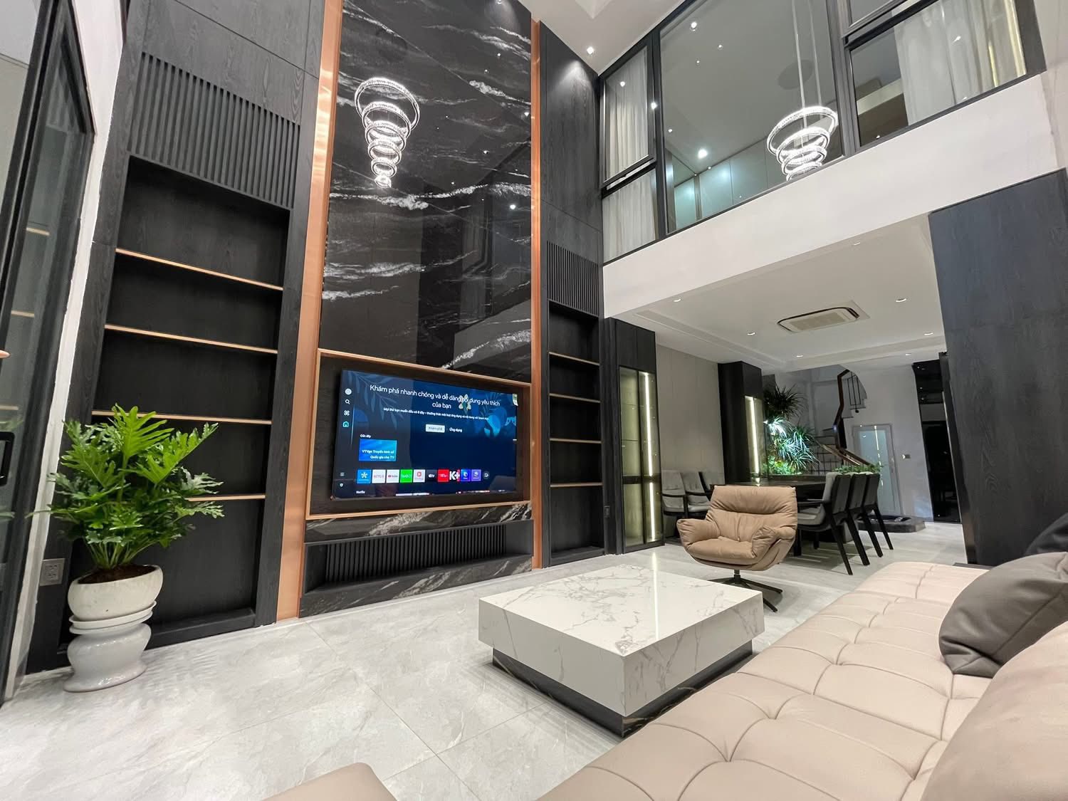 Siêu Phẩm Duplex Phố Ngọc Thụy 65m2, MT 5m, Ô Tô Dừng Đỗ Cạnh Nhà, Full Nội Thất - 16.x Tỷ