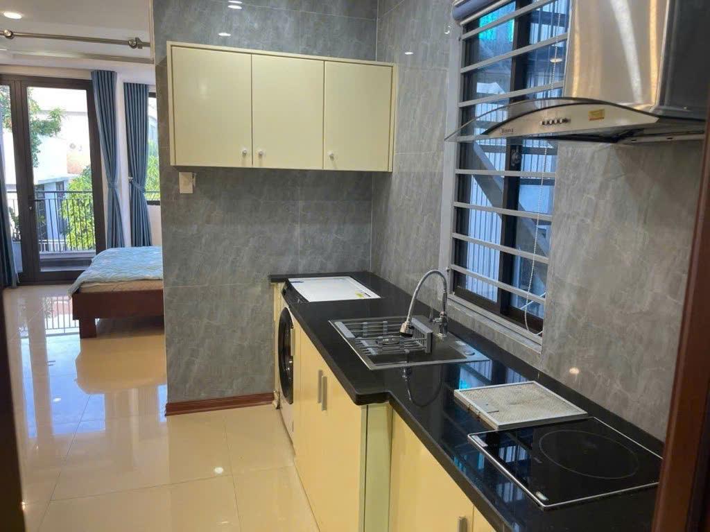 229 - Toà căn hộ 6 Tầng - MT Chế Lan Viên - Gần Biển Mỹ Khê - Ngay Khu Phố Tây - Giá