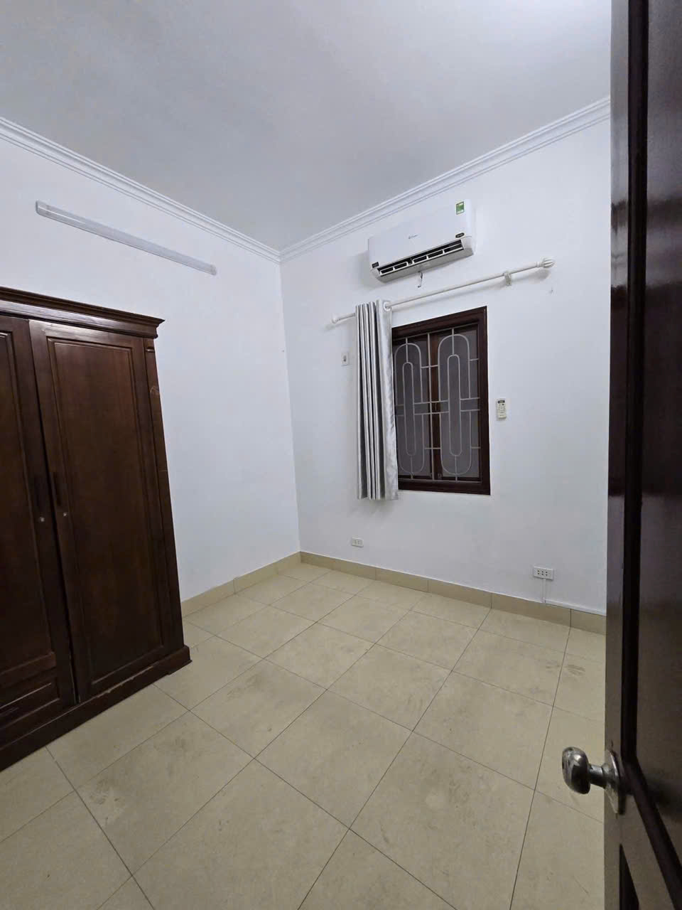 BÁN NHÀ ĐỨC GIANG – LONG BIÊN  30M² X 3T  MT 3.5M  5.2 TỶ