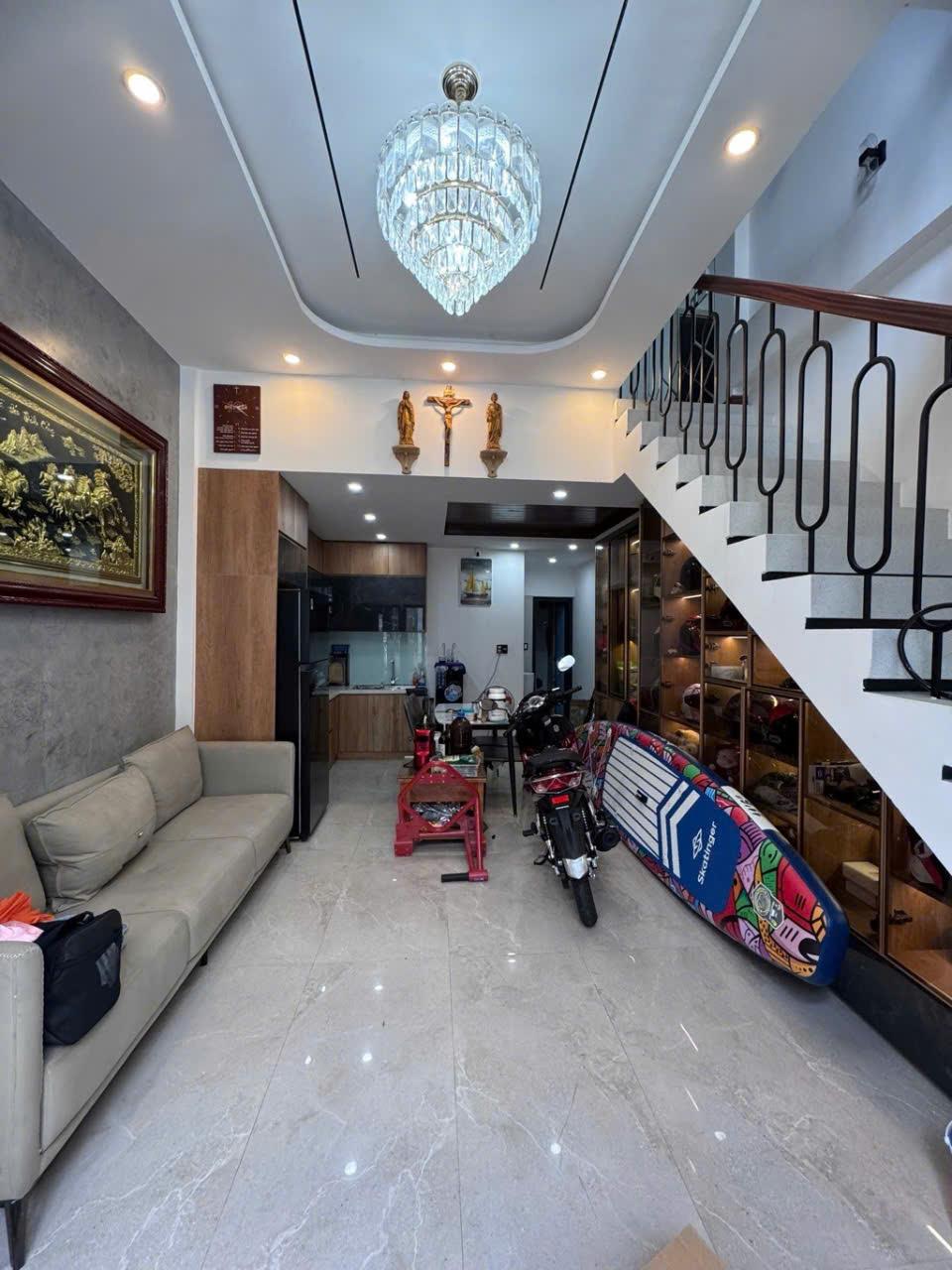 229 - Nhà 3 Tầng - Kiệt Tiểu La - Hoà Cường - Hải Châu - Thiết Kế Hiện Đại - Sang Chảnh - Liên hệ