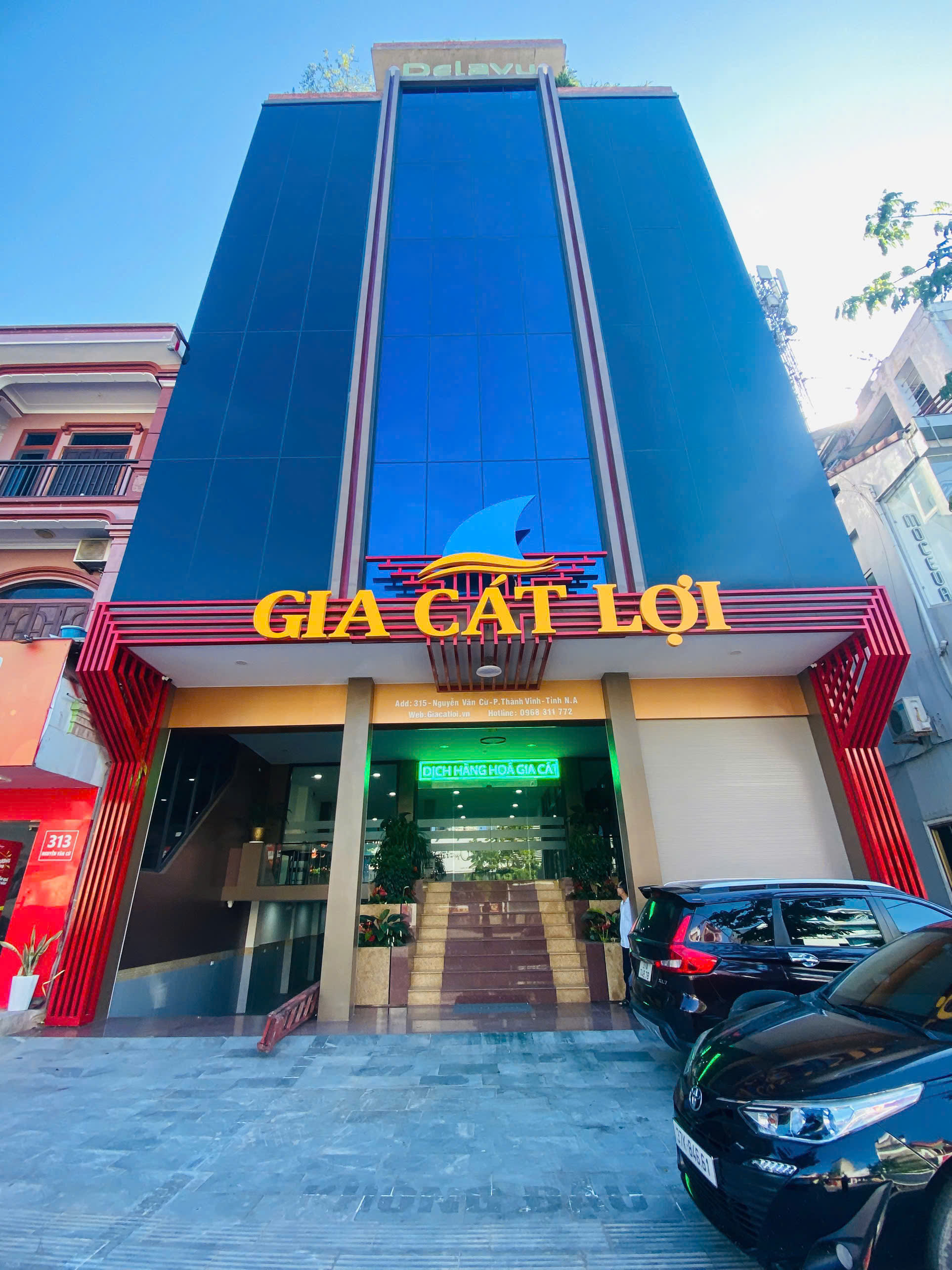 CHO THUÊ MẶT BẰNG  KINH DOANH – MẶT TIỀN ĐẮC ĐỊA ĐƯỜNG NGUYỄN VĂN CỪ, TP. VINH, NGHỆ AN