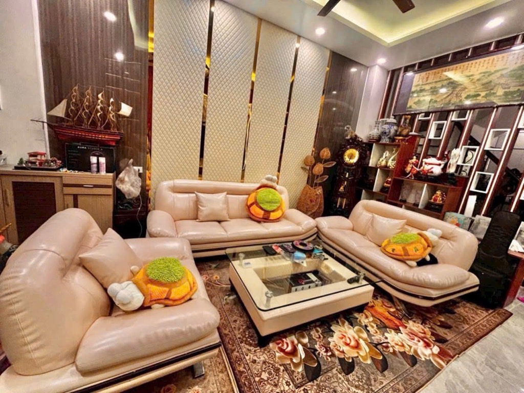 THỊNH QUANG NHÀ 5 TẦNG CHẮC CHẮN – HAI THOÁNG