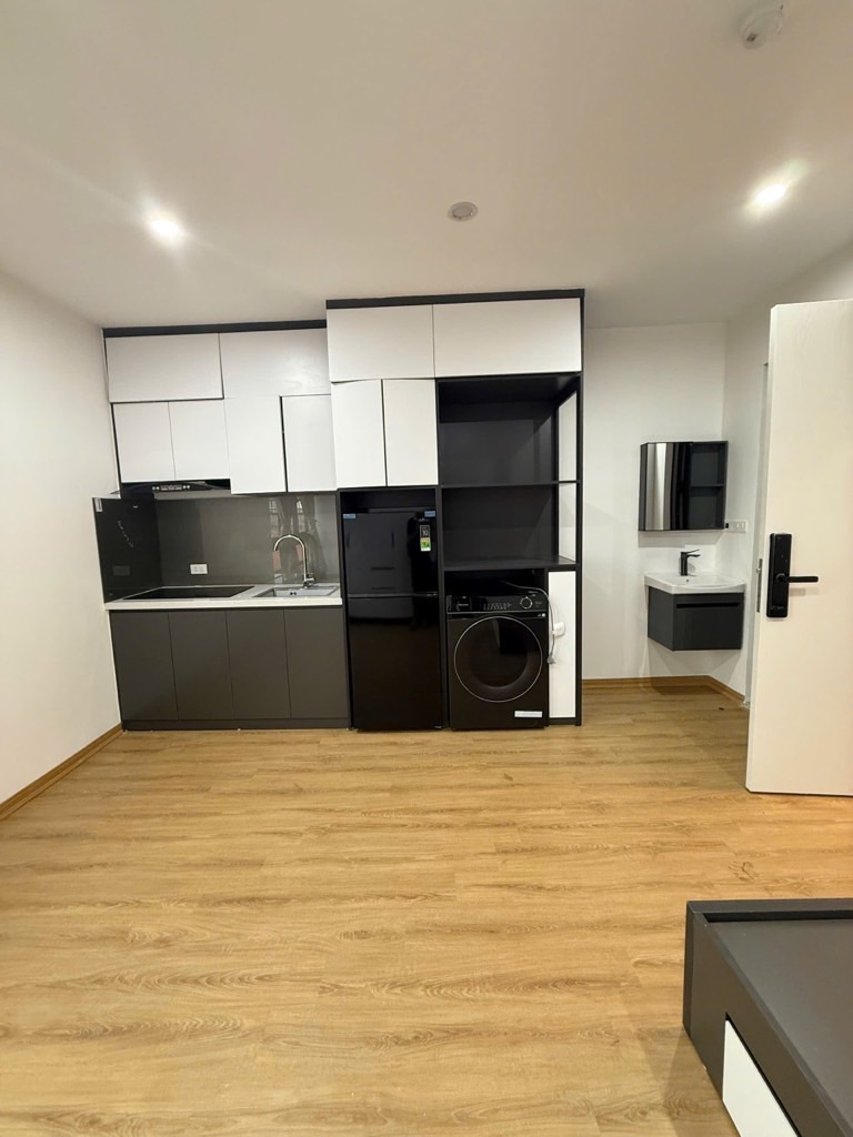 ĐÊ LA THÀNH CĂN HỘ DỊCH VỤ 6 TẦNG – FULL KHÁCH THUÊ