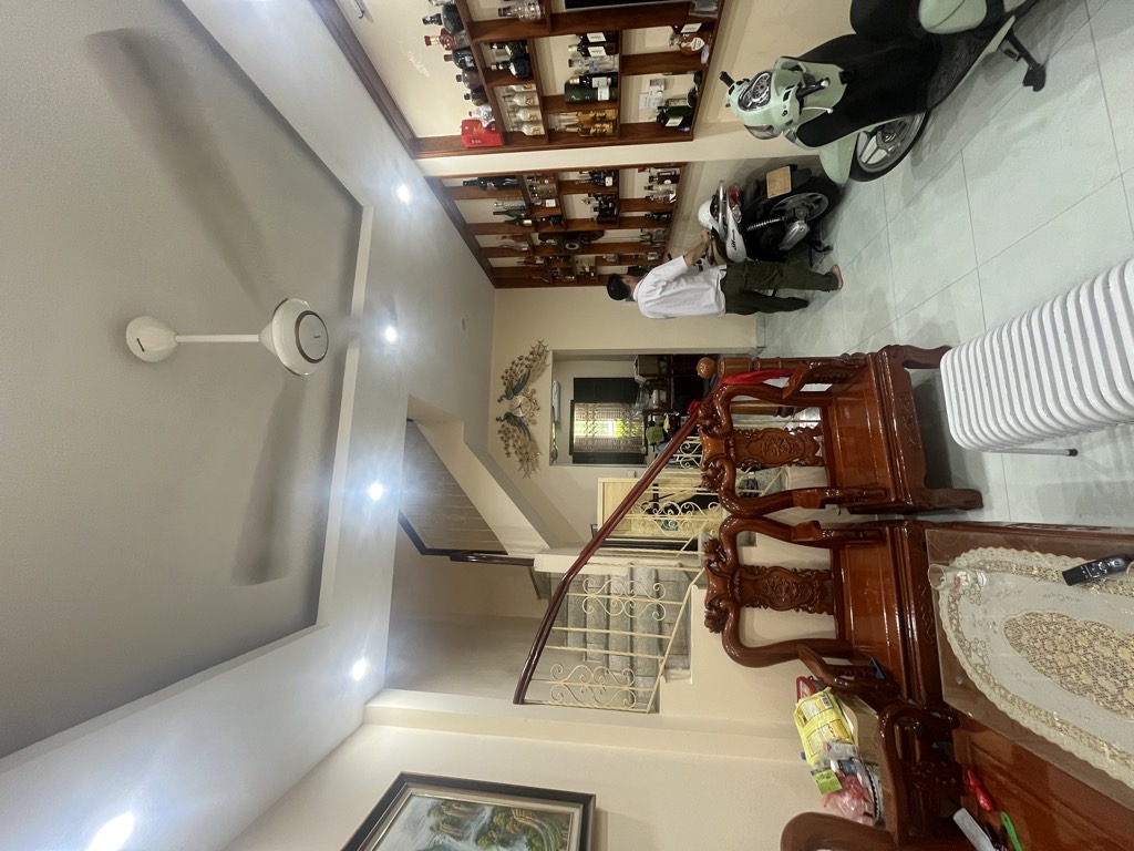 VŨ THẠNH – 5 TẦNG CHUẨN ĐẸP – HAI THOÁNG – TRUNG TÂM QUẬN ĐỐNG ĐA