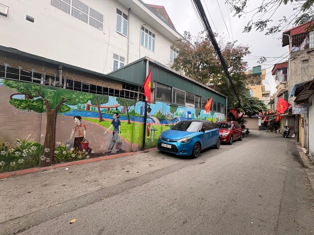 bán nhà Khương Trung 56m chỉ 8,6 tỷ, sổ vuông, gần phố, đủ tiện ích