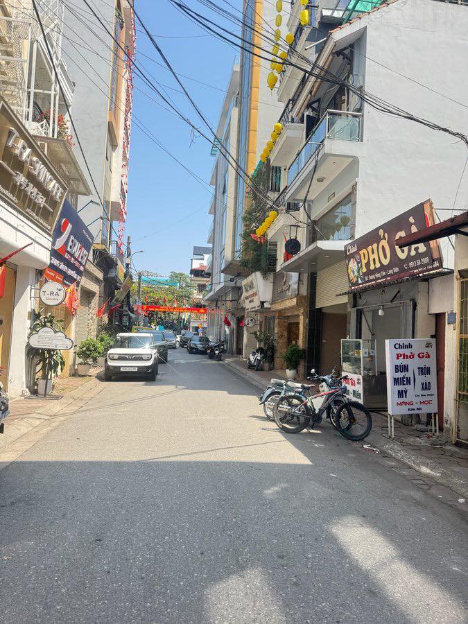 HIẾM. PHÂN LÔ PHỐ NGUYỄN SƠN 80M2, MT 4.5M, VỈA HÈ, KINH DOANH - NHỈNH 2X TỶ