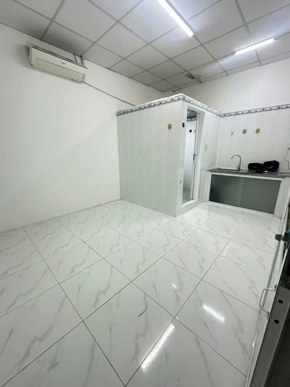 CẦN PASS PHÒNG GIÁ TỐT – DỌN VÀO Ở NGAY ĐẦU THÁNG – KDC LACASA Q7