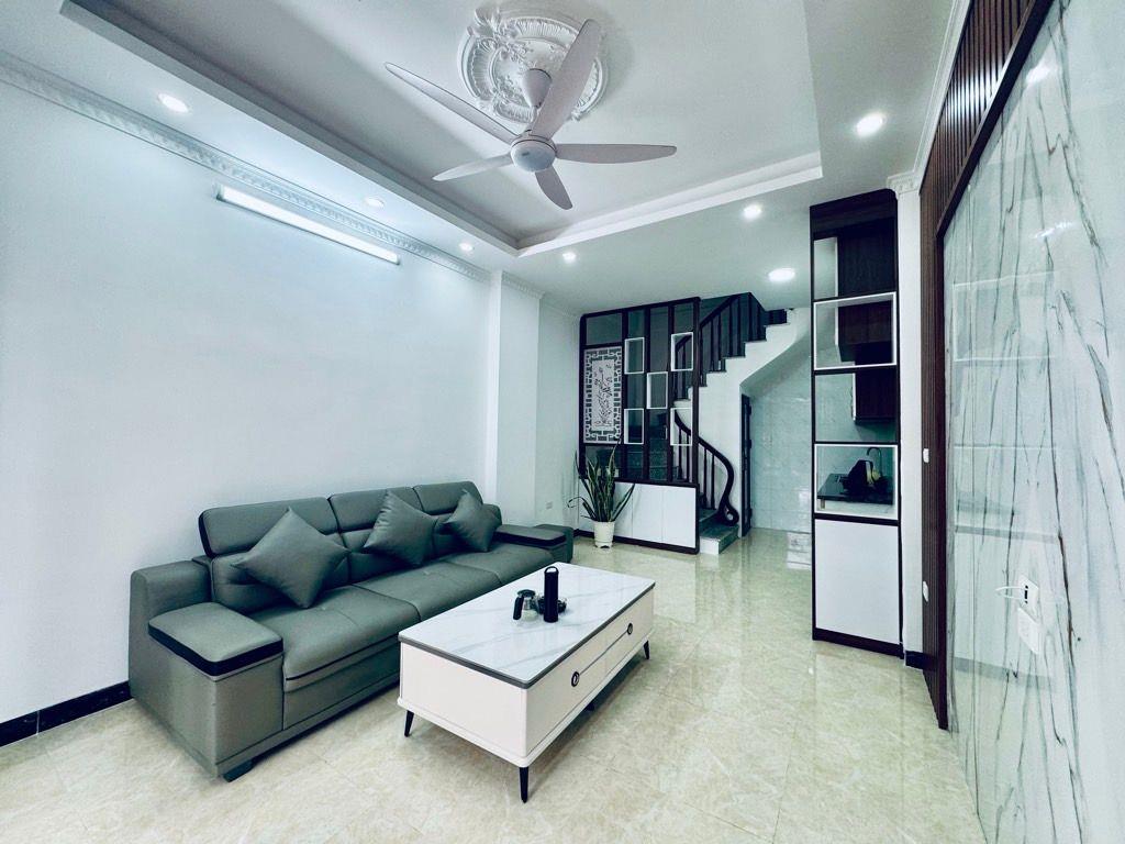 ???? ???? ???? NHÀ MỚI THẠCH BÀN – Ô TÔ ĐỖ CỬA – NỘI THẤT XỊN Ở NGAY 6 TỶ