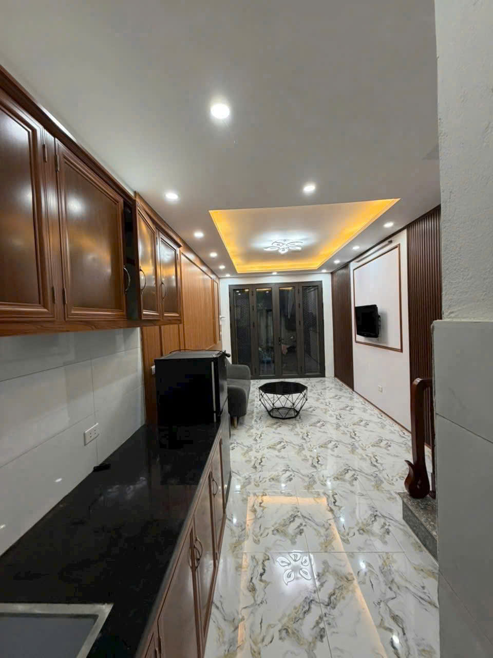 BÁN NHÀ MỚI ĐẸP – ĐÔNG THIÊN, VĨNH HƯNG – VỀ Ở NGAY