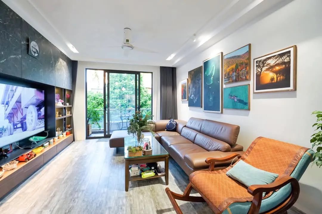 Bán Nhà Đàm Quang Trung 60m2 4T, Vỉa Hè, Ô Tô Tránh, Dân Xây 2 Thoáng 1X.x Tỷ