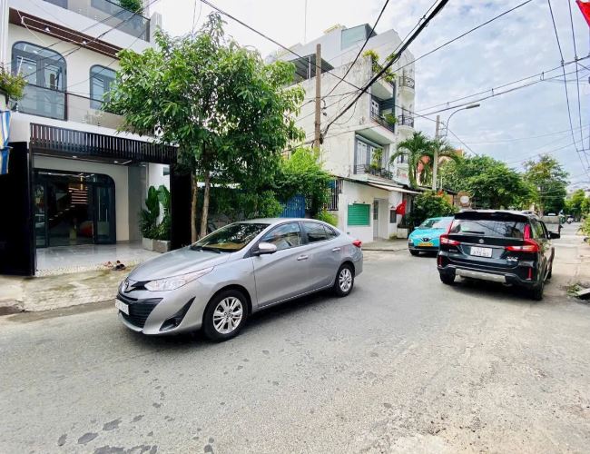 Giá 12.5 tỷ – Nhà mặt tiền Đường số 18, Gò Vấp, 4 tầng, 69m², gần công viên Làng Hoa