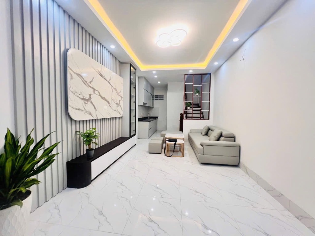LÕI CẦU GIẤY - NHÀ ĐẸP - CÔNG NĂNG ĐỈNH - NGÕ NÔNG RỘNG - XUNG QUANH TOÀN TRƯỜNG ĐH LỚN - TIỆN ÍCH KHÔNG THIẾU GÌ