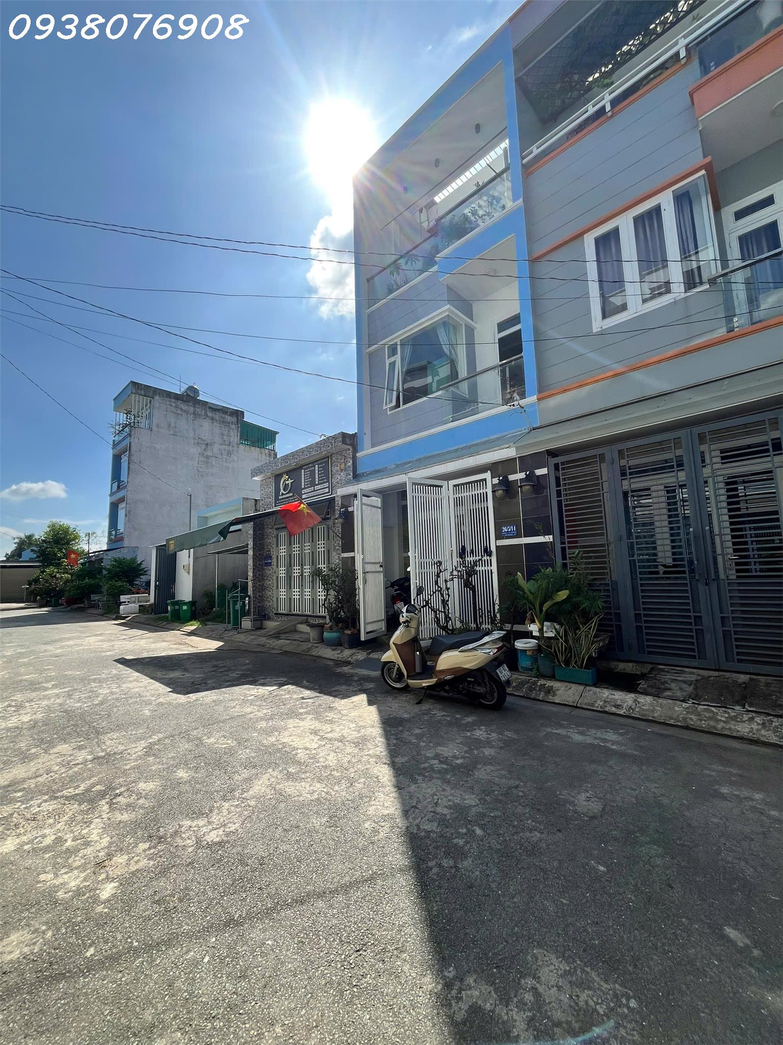 Nhà 3 tầng BTCT 51m² sát Vinhomes Nguyễn Xiển – 5 tỷ nhỉnh