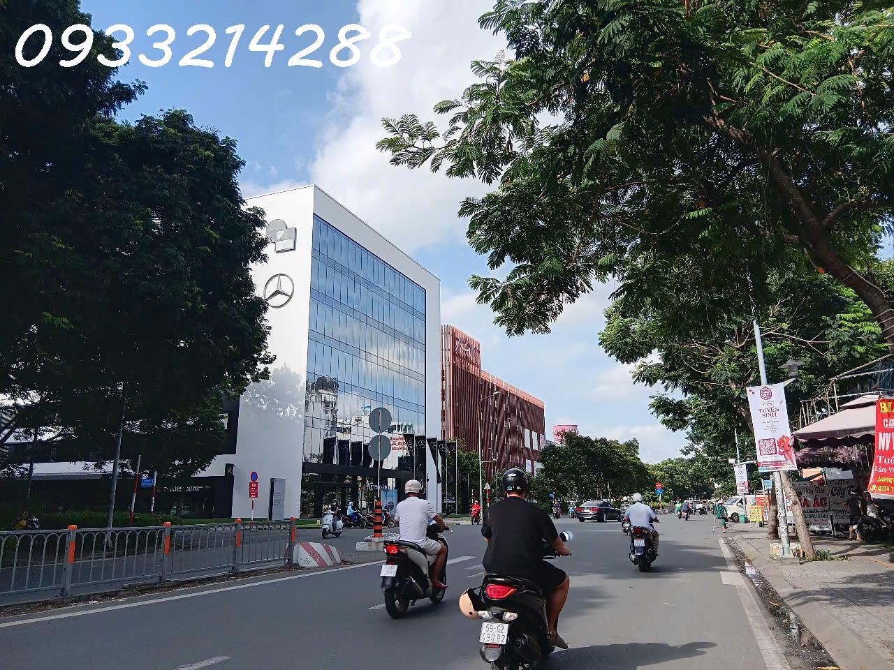 BÁN NHÀ NGAY TRUNG TÂM BÌNH TÂN, HẺM SỐ 8, 3 TẦNG, 64M2 - SỔ HỒNG RIÊNG, 3 PHÒNG NGỦ - GIÁ CHỈ HƠN 6 TỶ!