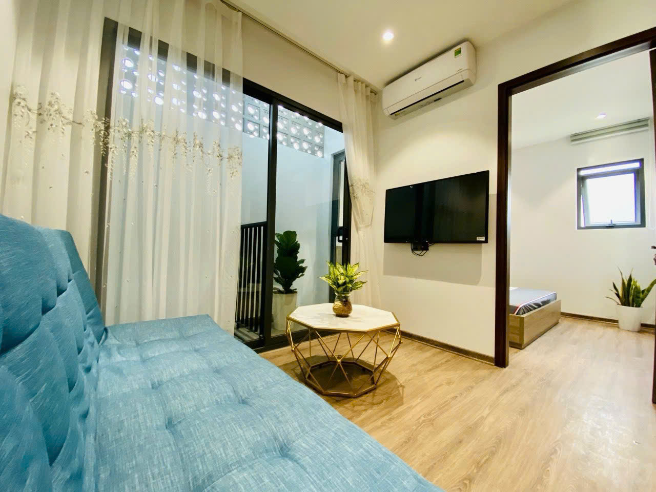 CHÍNH CHỦ CHO THUÊ CĂN HỘ FULL ĐỒ TẠI LẠC LONG QUÂN, QUẬN TÂY HỒ, HÀ NỘI - GẦN LOTTE TÂY HỒ